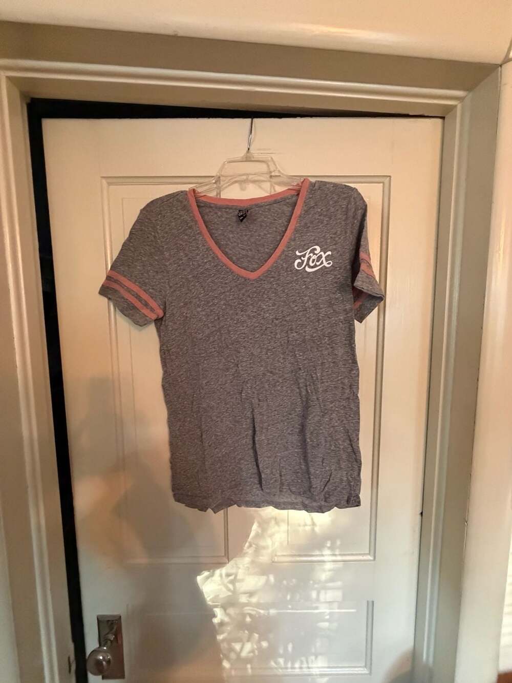 Fox Head Heather Grey V-Neck T-Shirt with Pink Trim